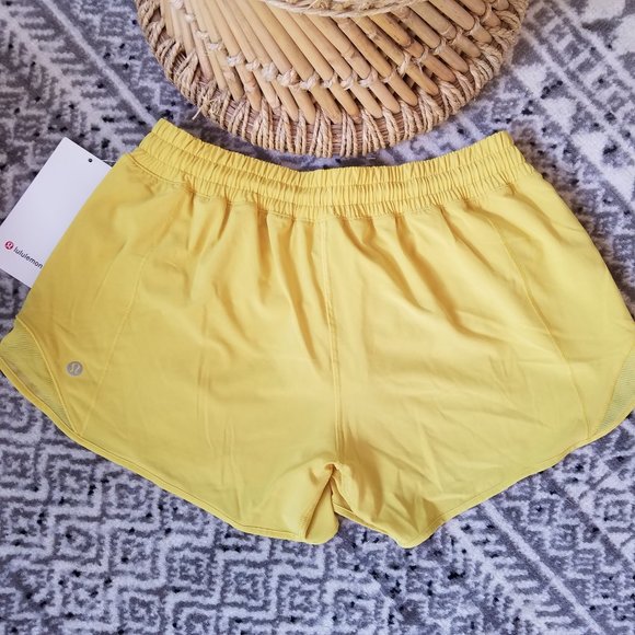 NWT Lululemon Hotty Hot Short 4" Long Soleil 10 - Picture 3 of 8